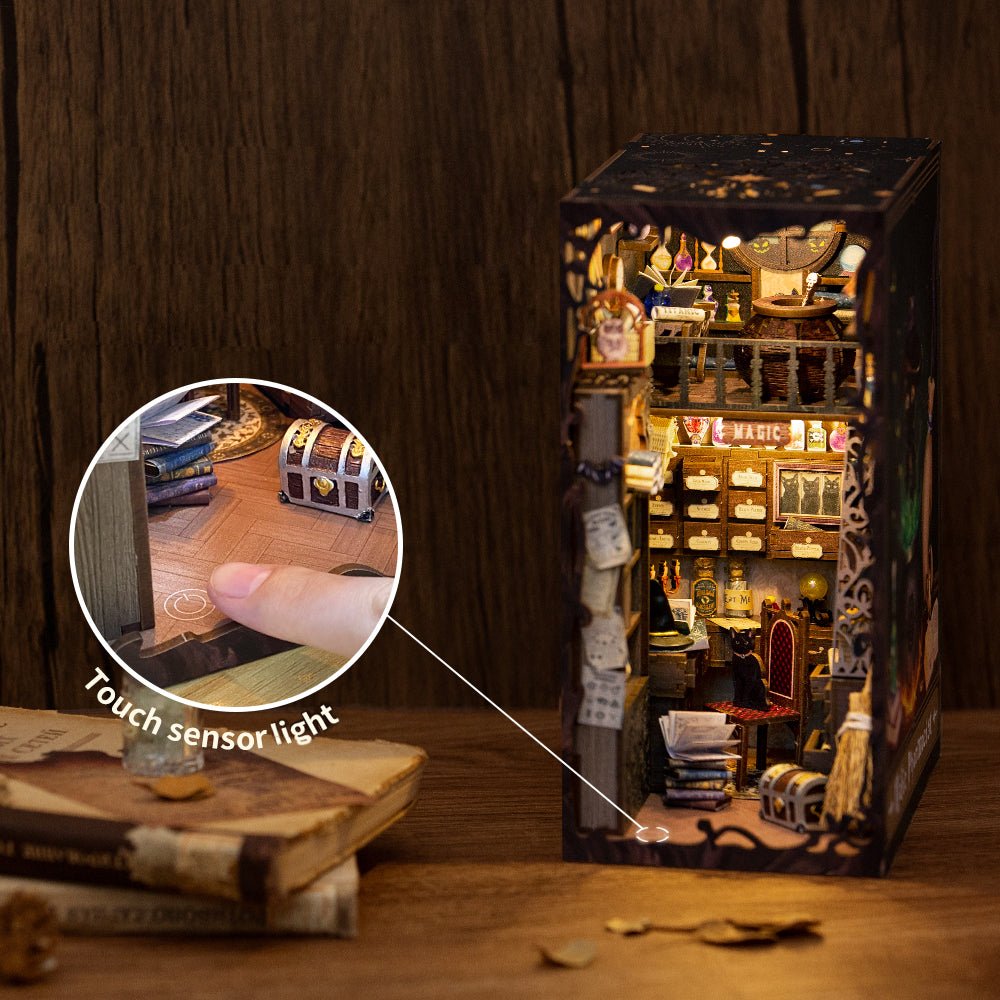 Magic Pharmacist w/ Dust Cover - Image 6