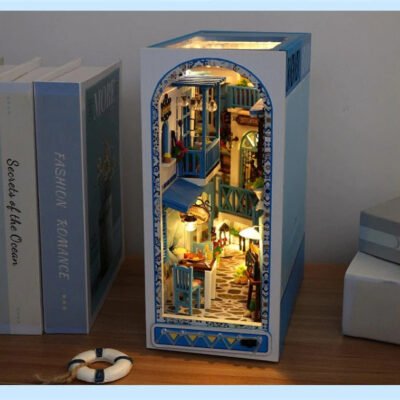 Sea Breeze Book Nook